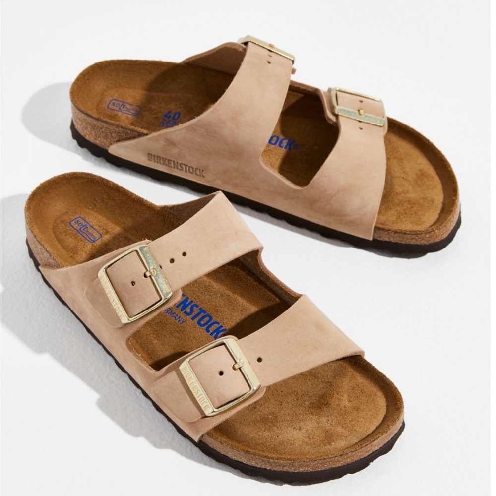 NWT Birkenstock Arizona Sandcastle Nubuck Size 39 Gold buckle